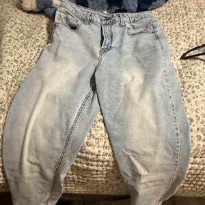 Frye jeans. Worn once. Sz 31